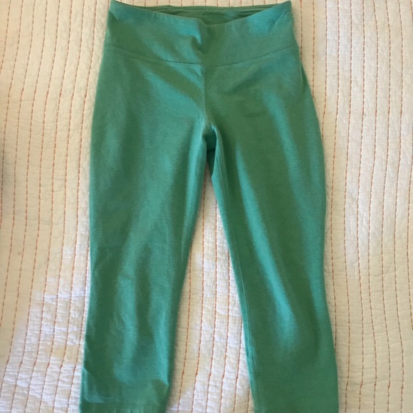 Patagonia Pants - Patagonia cropped leggings